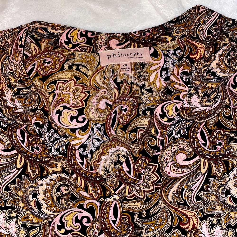 Philosophy Paisley Sleeveless Top - Picture 4 of 7